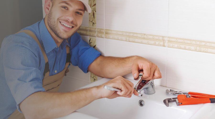 Handle or spout repair in Petersburg, IL